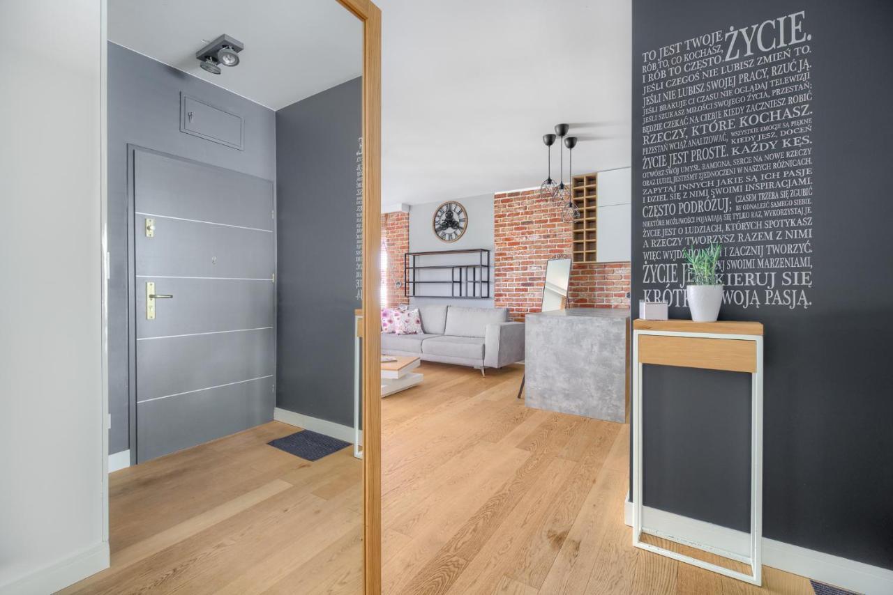 Poznan Grafitowa Modern Apartment Exterior photo